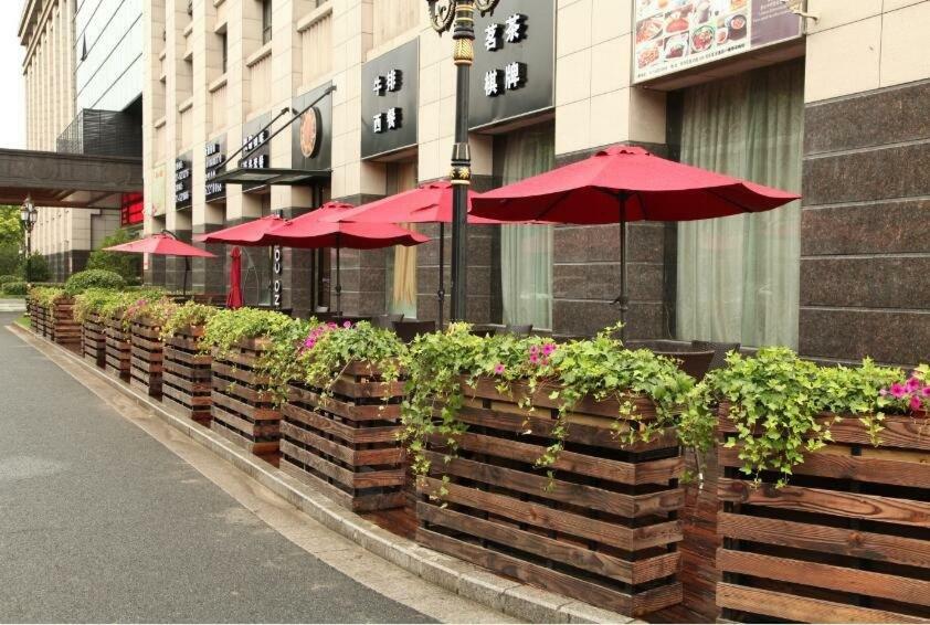 Mercure Hongqiao Airport Qixin Shanghai