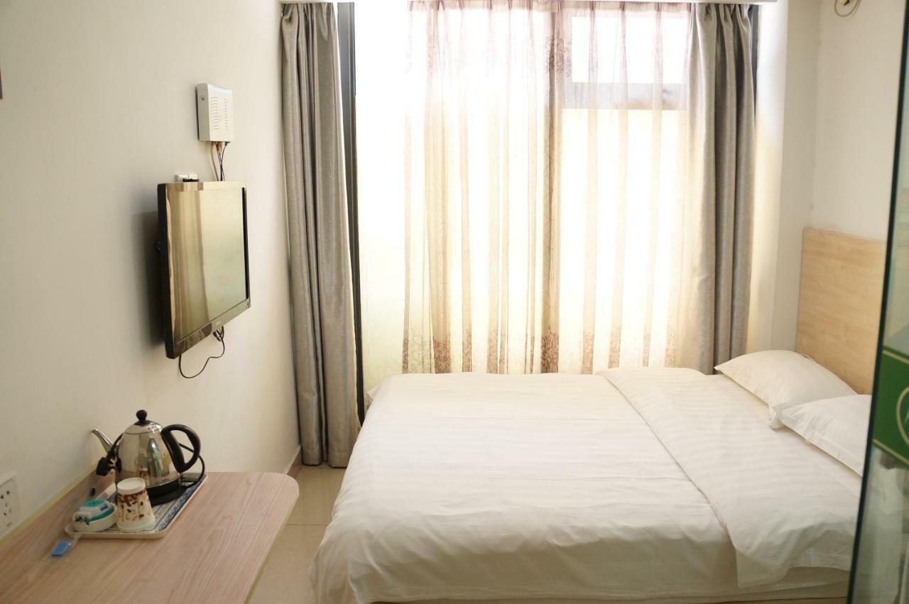 Huifeng Guest house