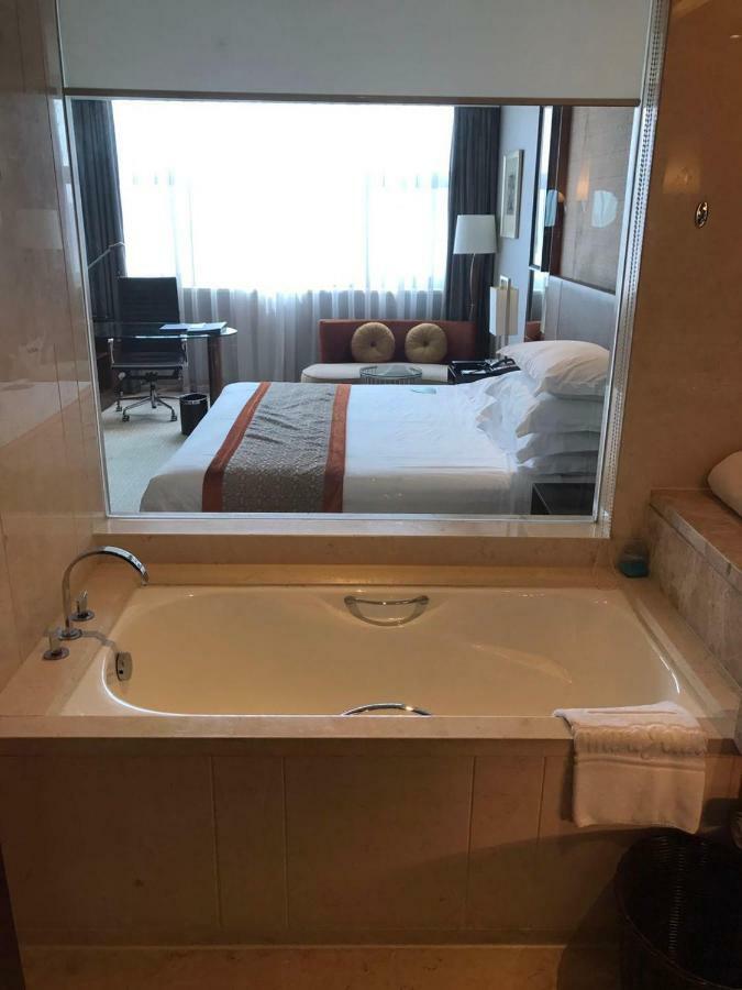 Hotel Howard Johnson Caida Plaza Shanghai
