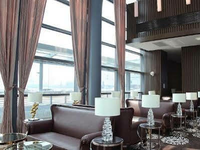 Boyue Hongqiao Airport - Air China 5* Shanghai