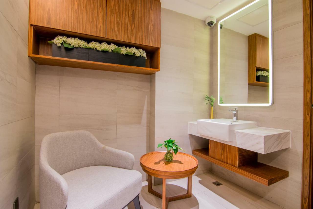 Hotel Yitel Collection Lujia Financial Center The Nextage Branch