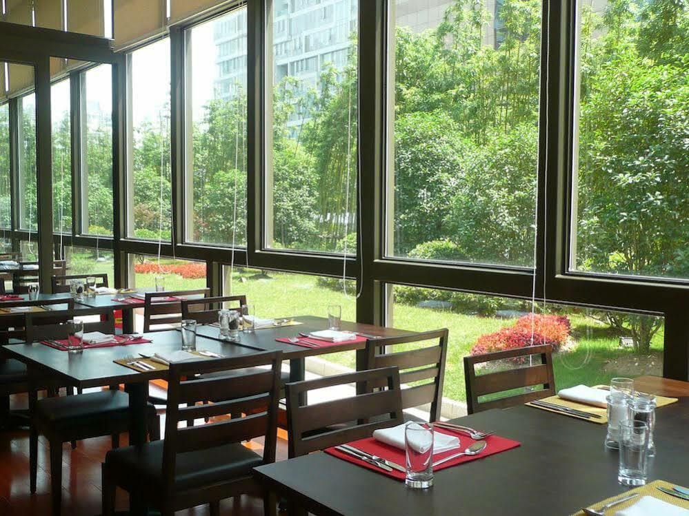 Parkline Century Park 5* Shanghai