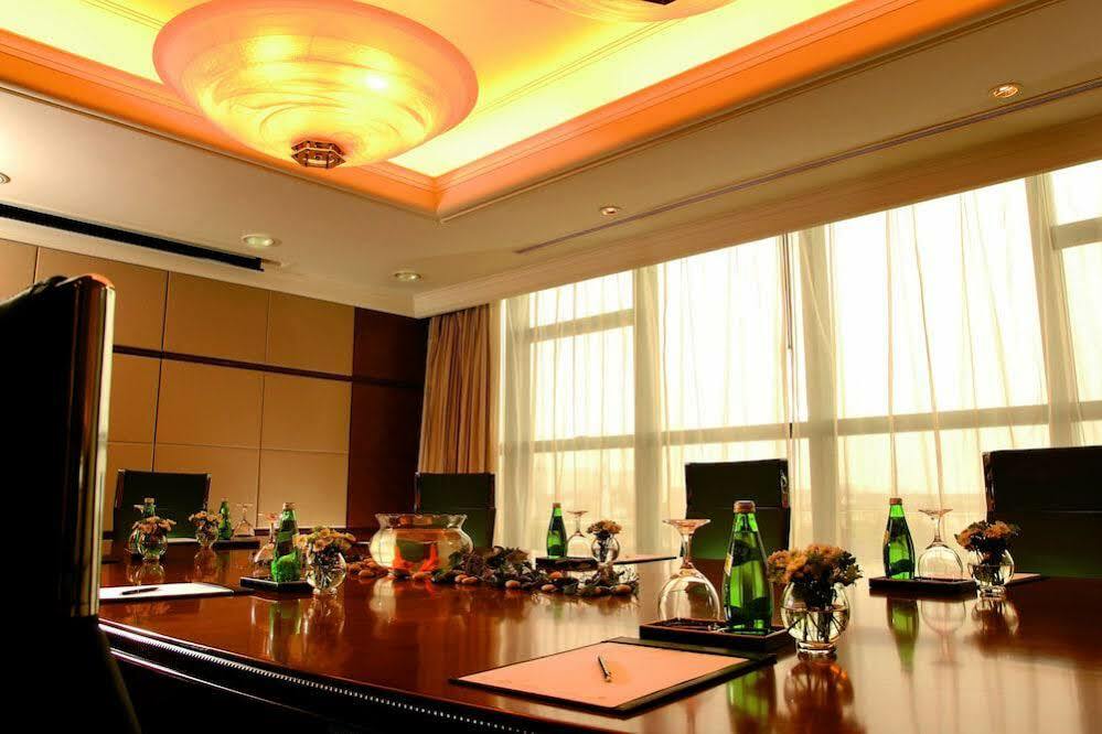 Marriott Hongqiao 5*
