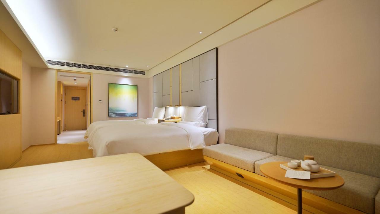 Hotel Ji Jiuting Centre 3*