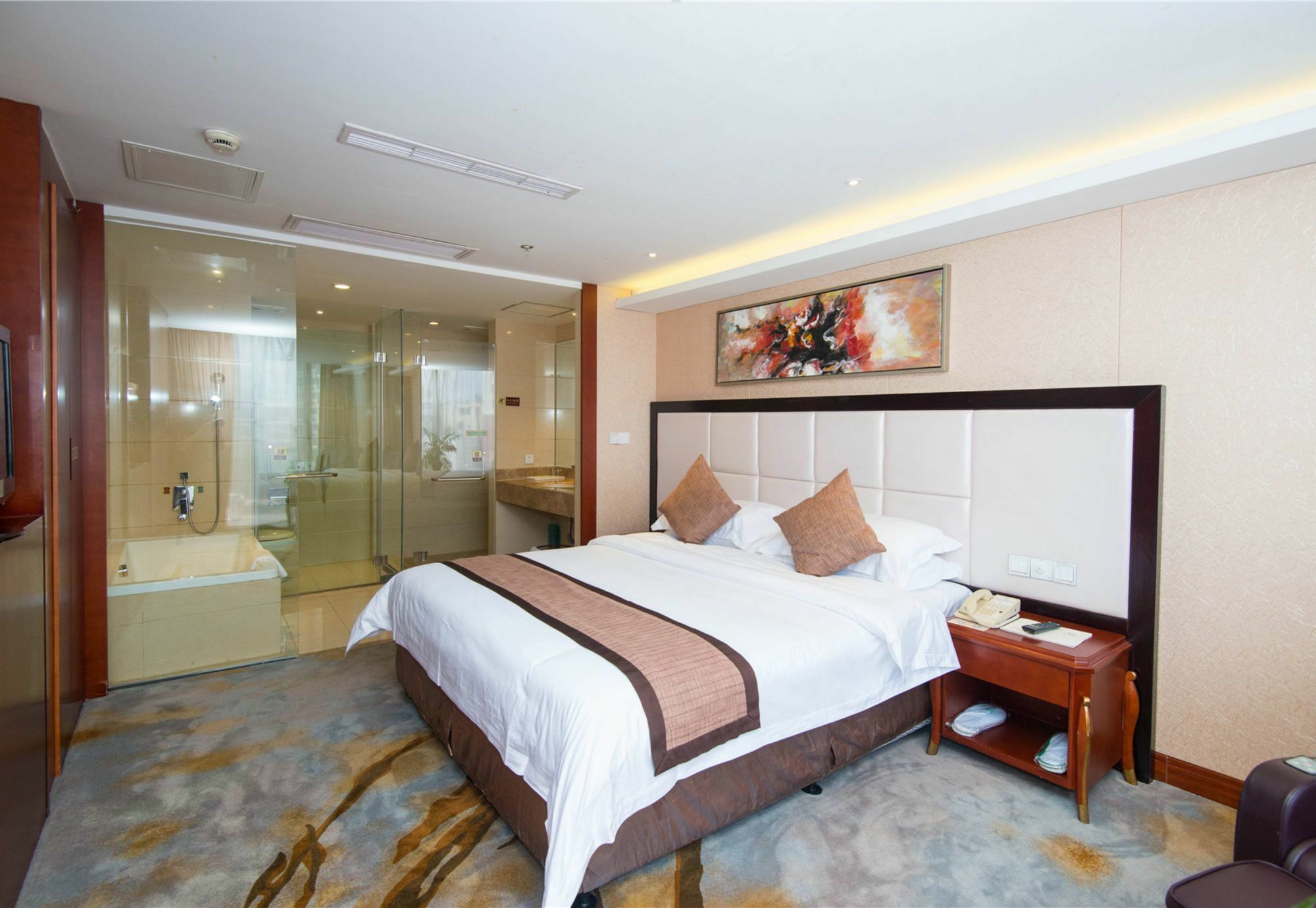 Vienna International - World Expo Garden Otel Şanghay