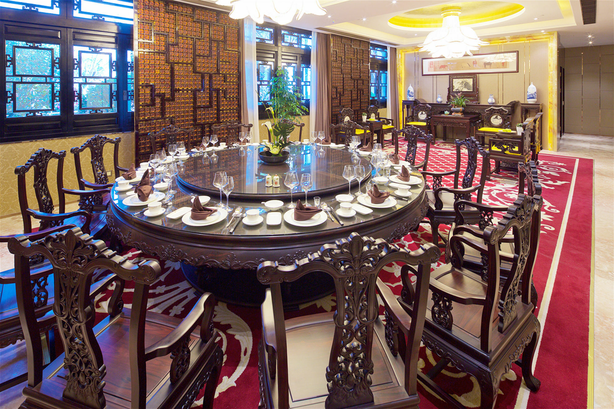 Royal Garden Shanghai-free Shuttle To And From & Pvg & Close Metro Line2 Easy To Sha New Expo 5* Shanghai