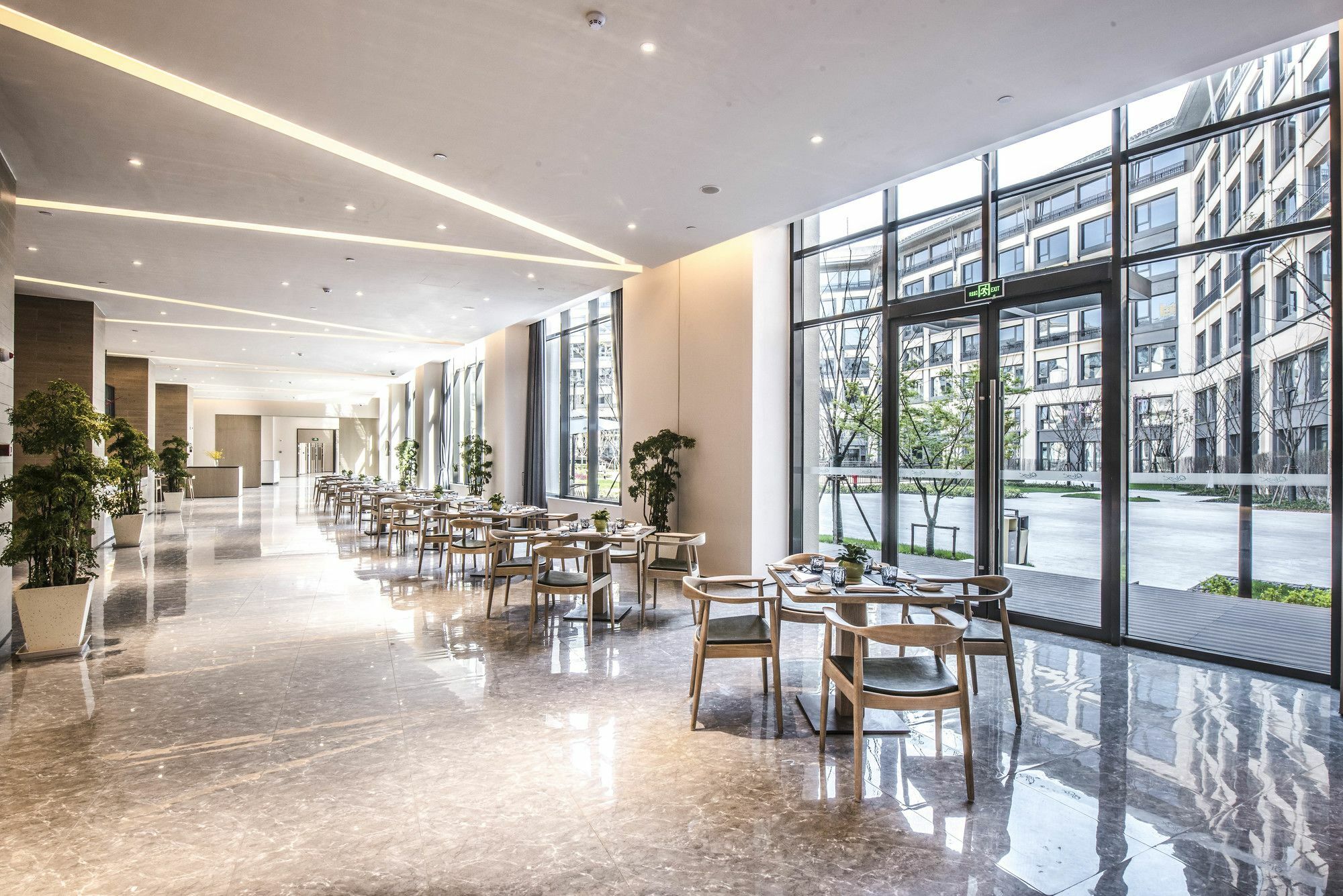 Hotel Q-box Sanjiagang -offer Pudong International Airport And Shuttle 4*