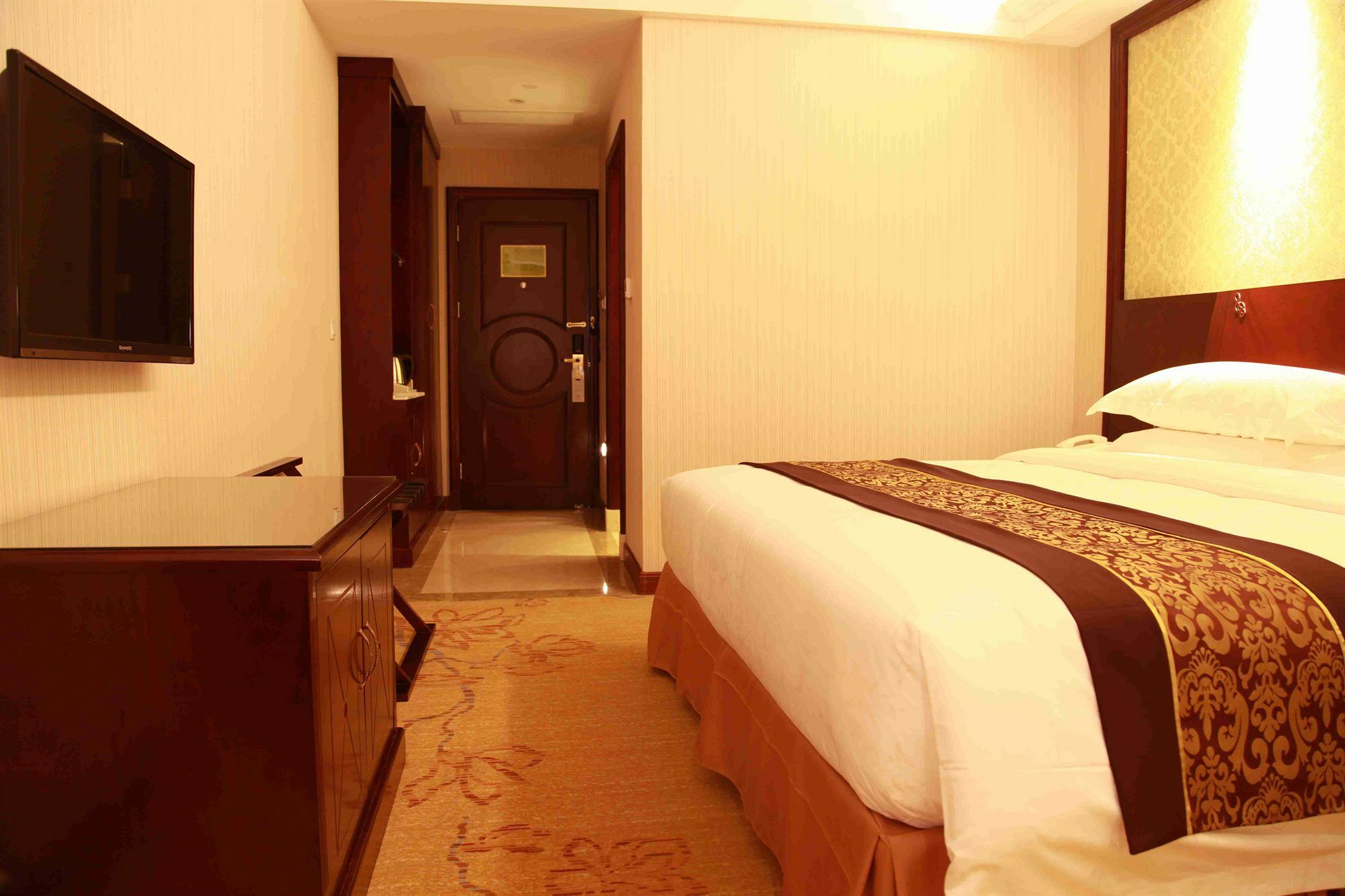 Vienna Pudong Airport Chenyang Rd 3*