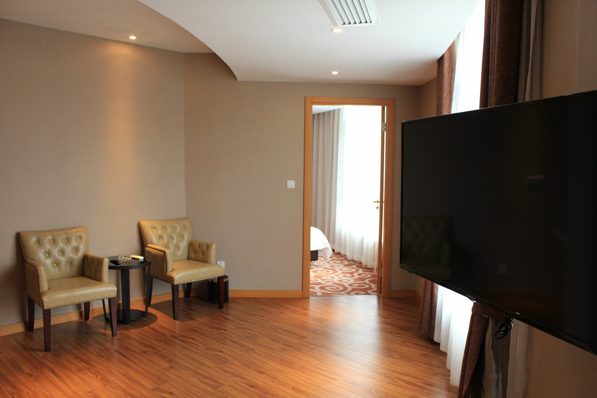 Forson Int'l Boutique -ii 3*