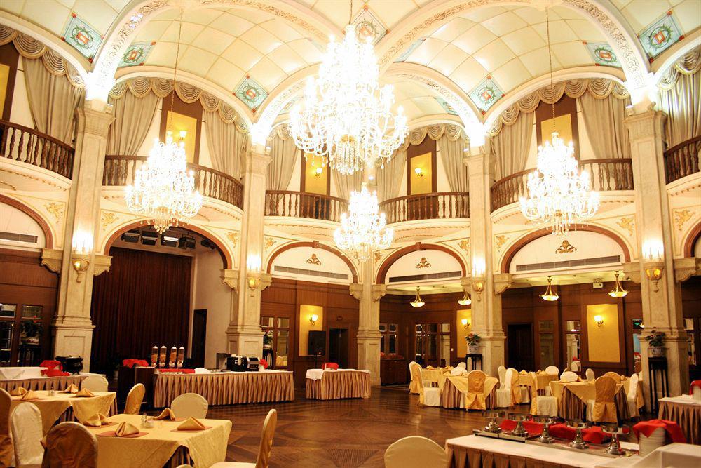 Astor House 3* Shanghai