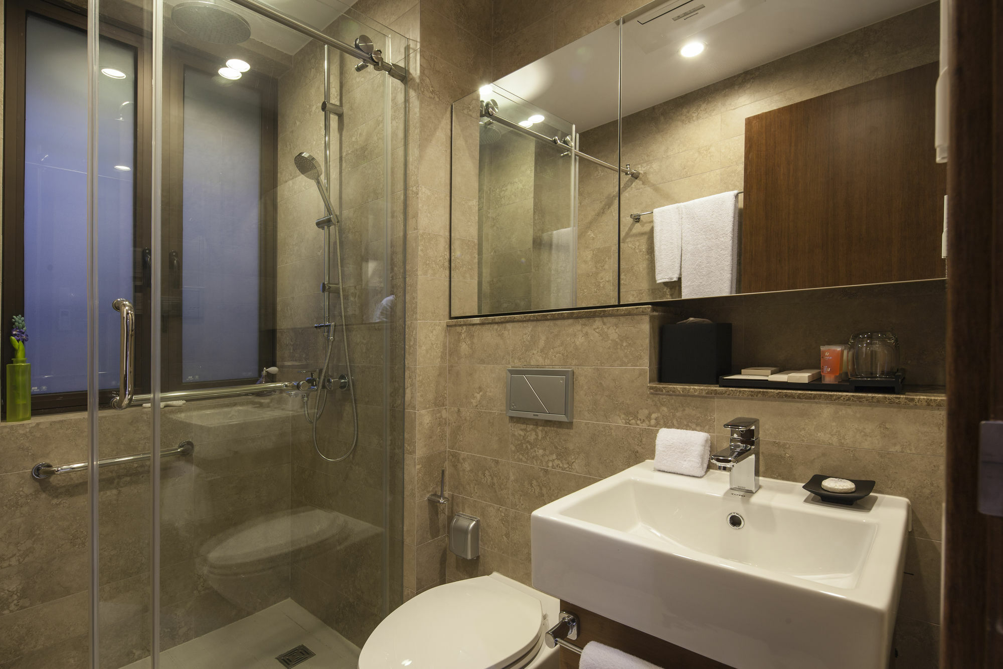 Aparthotel Court Premier Jinqiao 5*