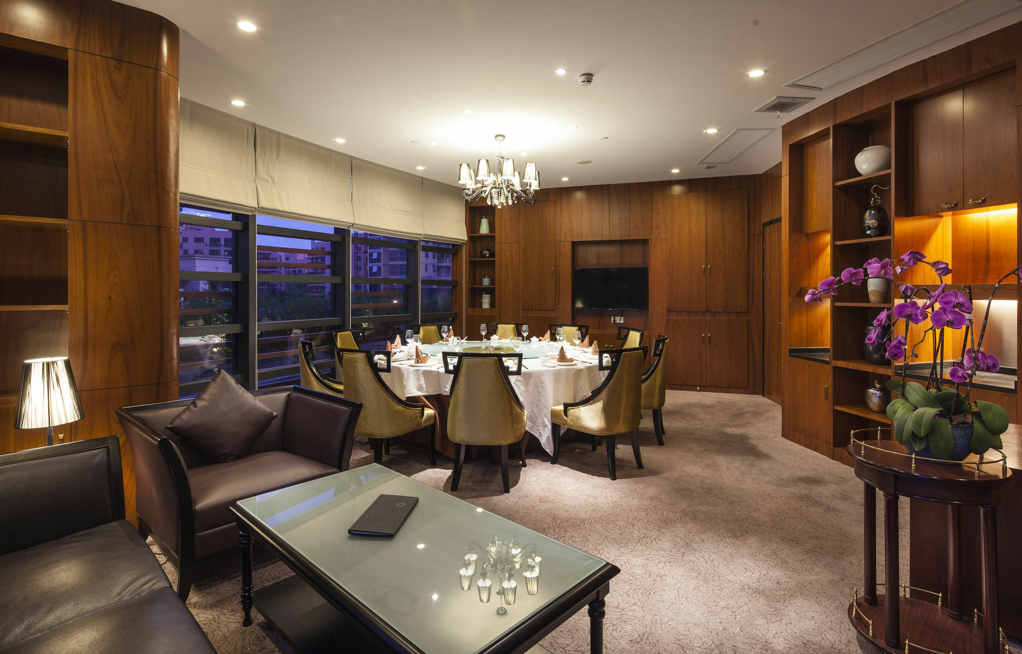 Aparthotel Court Premier Jinqiao 5*