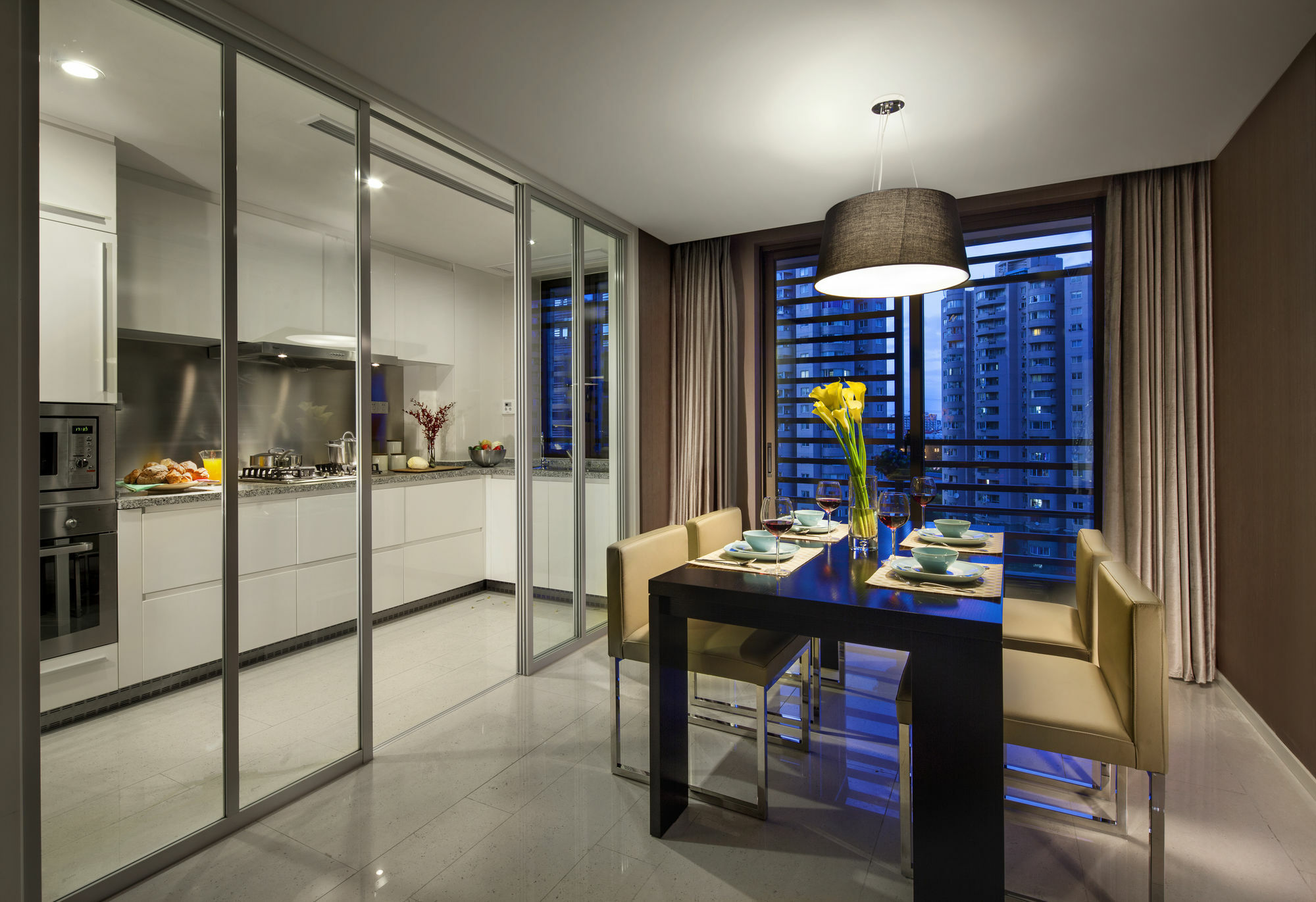 Court Premier Jinqiao Aparthotel 5*