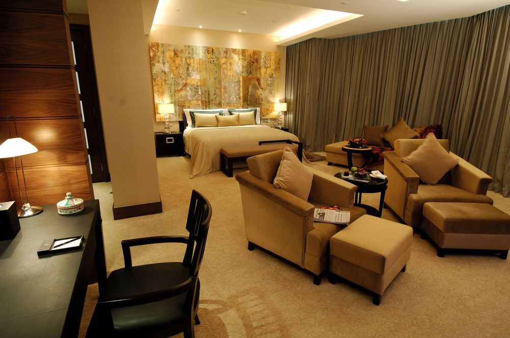 Grand Millennium Hongqiao Hotel