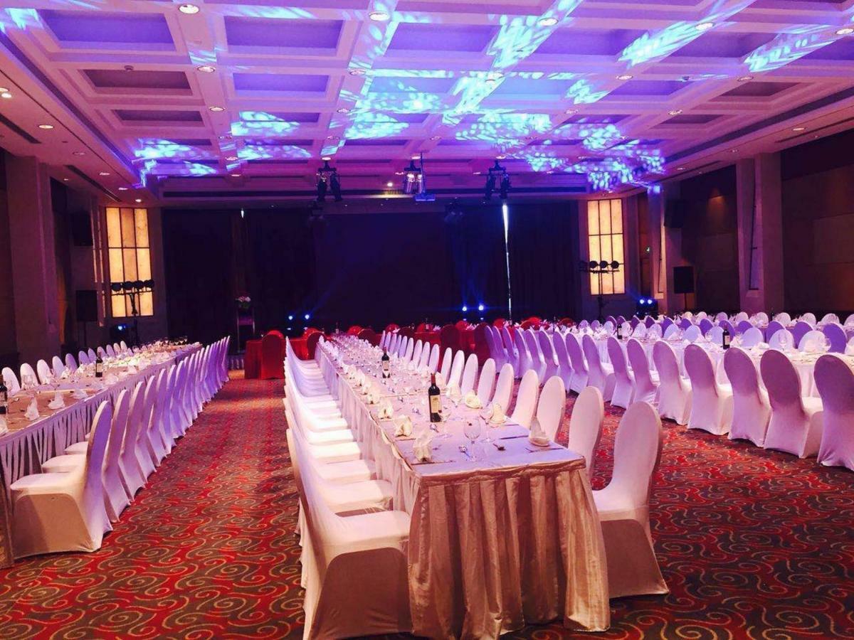 Parkline Century Park Hotel 5*