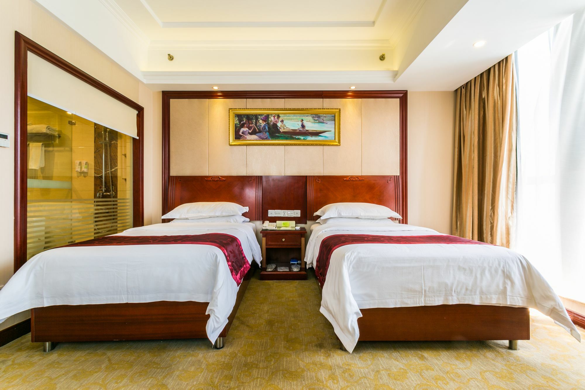 Vienna Hongqiao Airport Wanda Plaza Shanghai