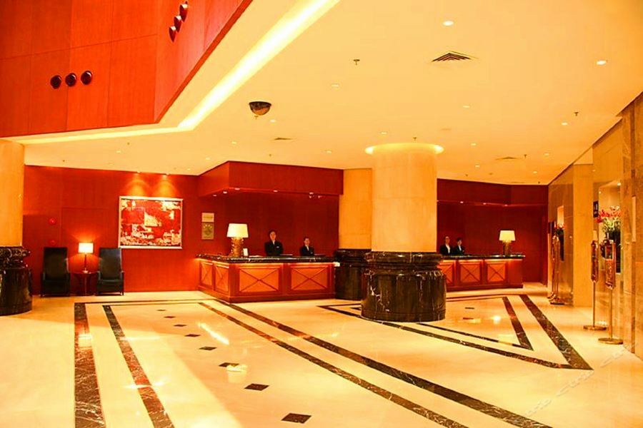 Otel Everbright International