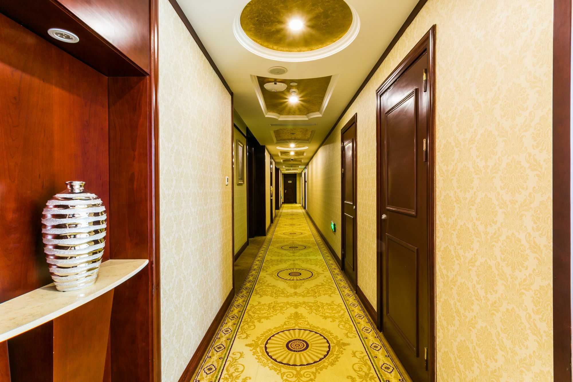 Hotel Vienna Hongqiao Airport Wanda Plaza Shanghai