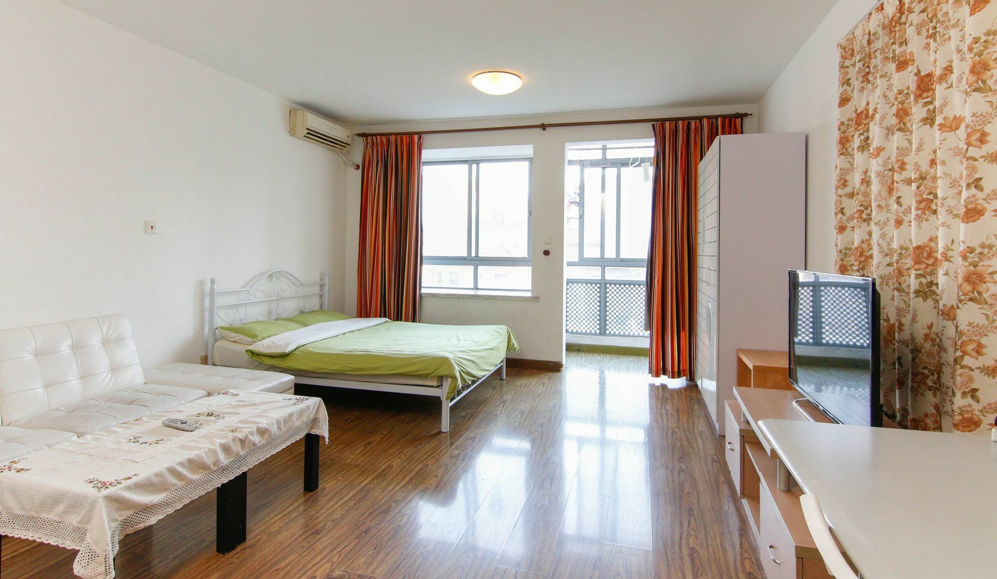 Apartment Mike168 Service Saintland Shop Shanghai
