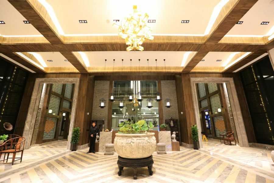 Hu Hua Yun Qing Yi Wan Hotel Shanghai