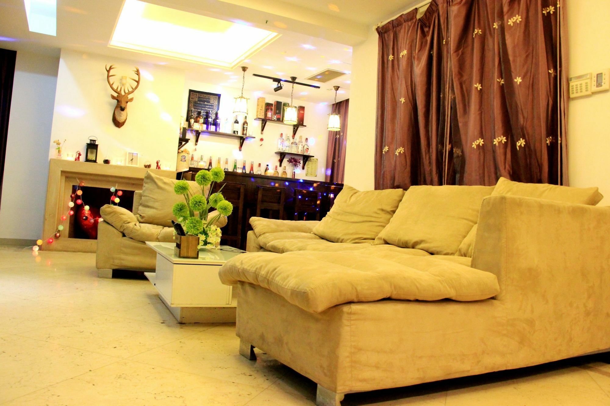 Joy Party Branch 10 * Shanghai