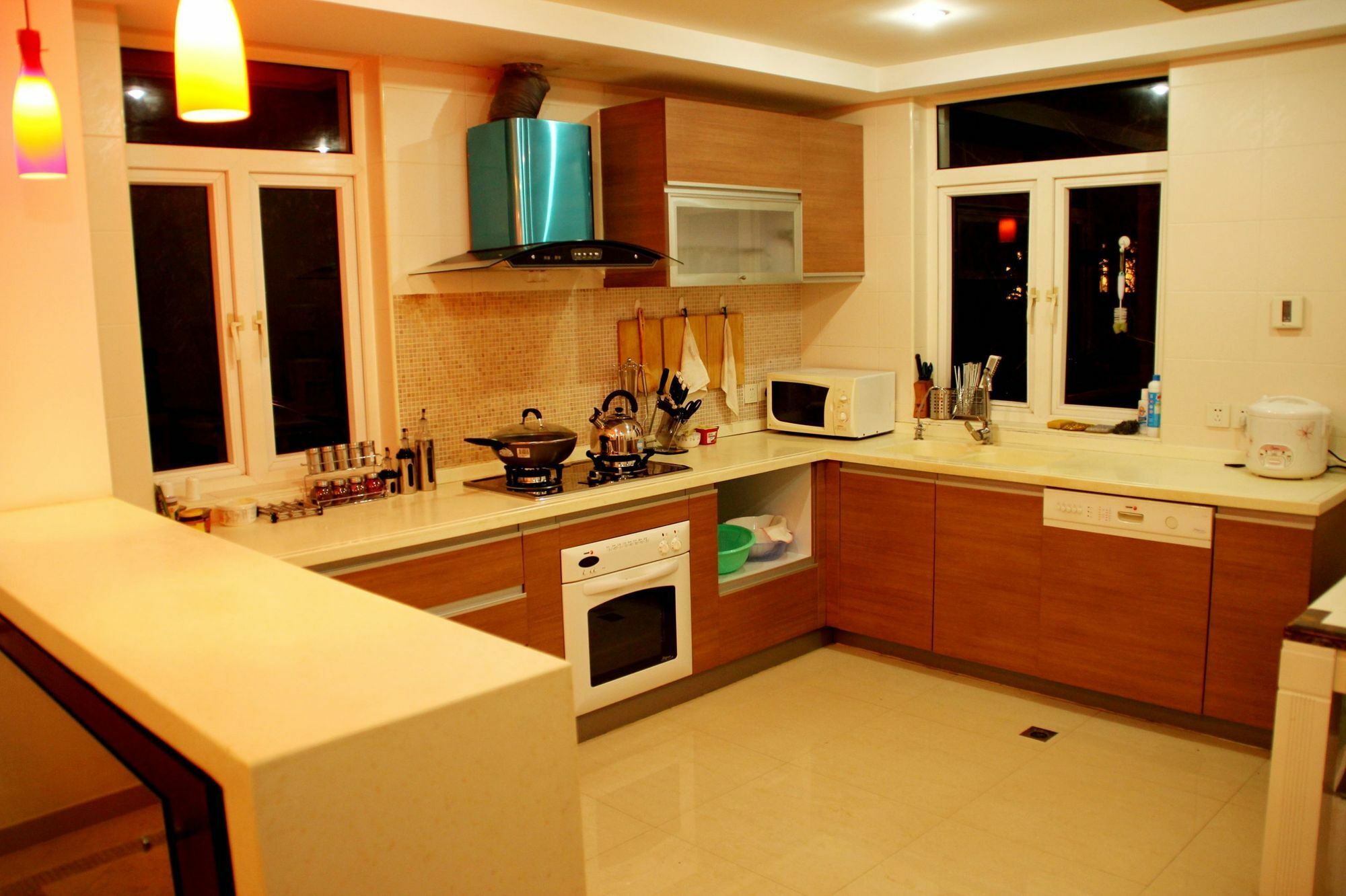 Villa Joy Party Branch 10 *