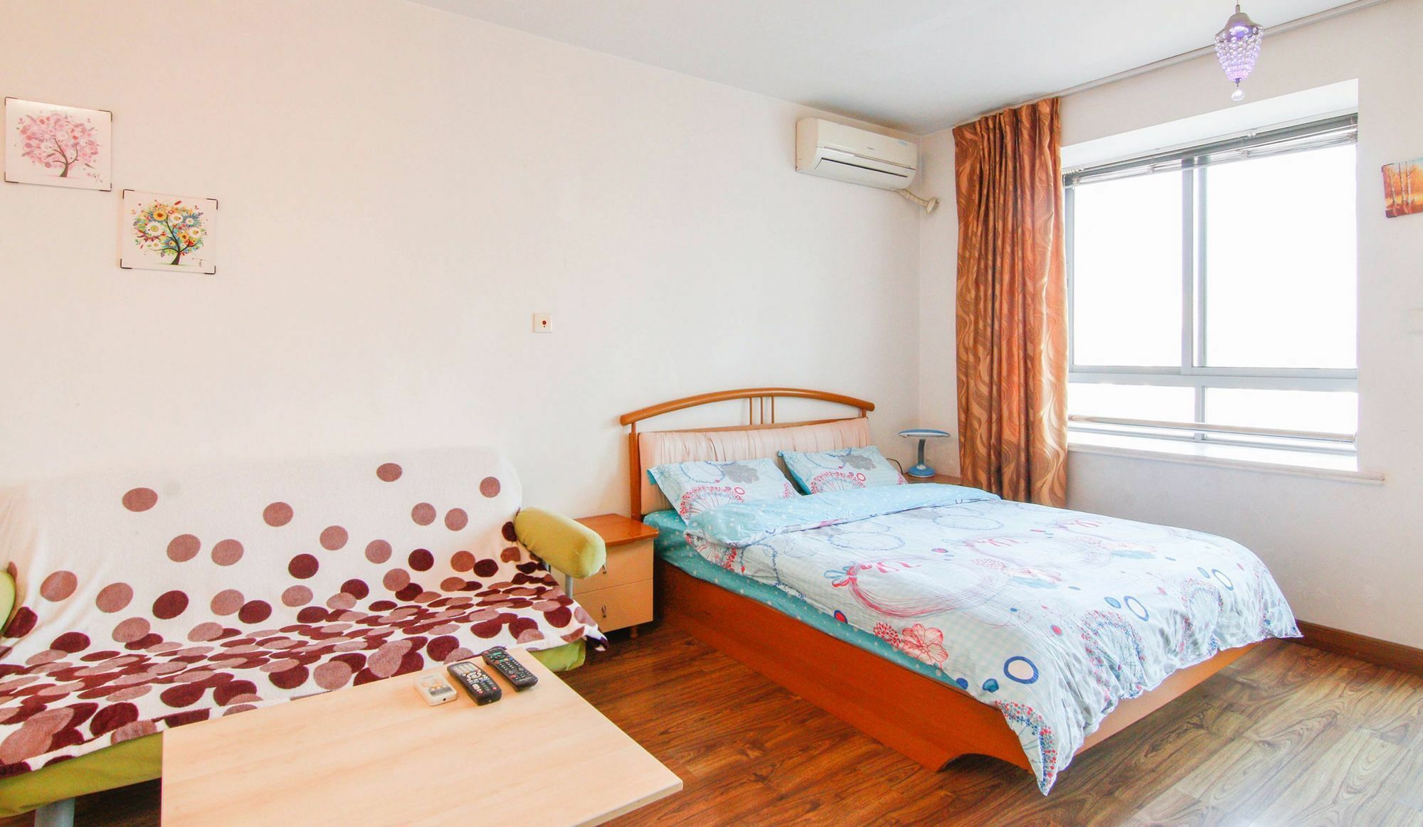 Mike168 Service Saintland Shop Apartment