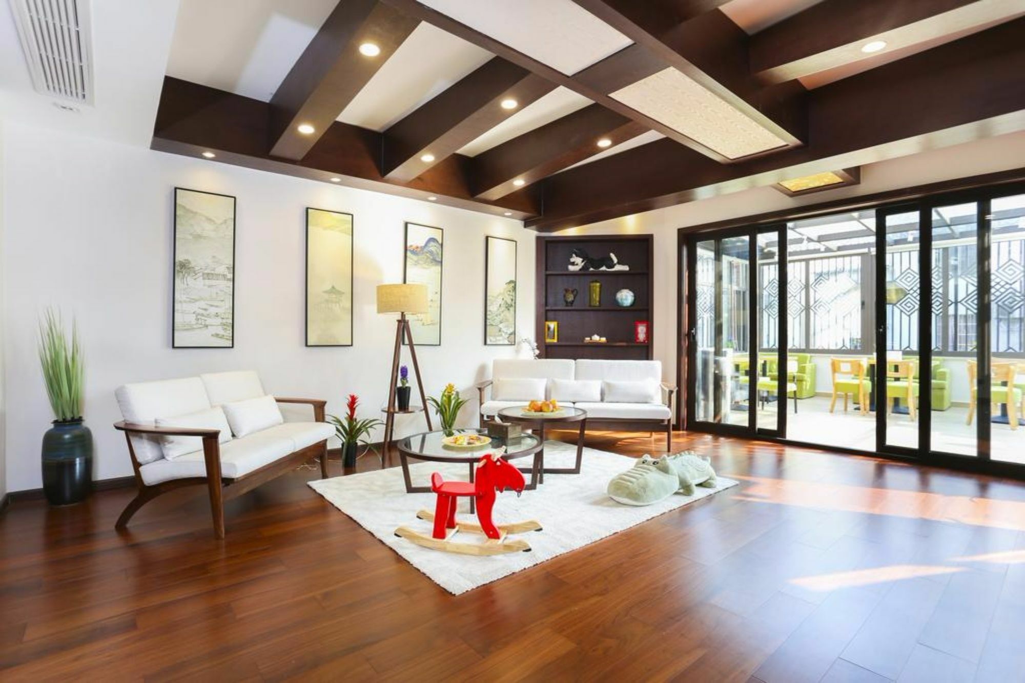 Bright House 3* Shanghai