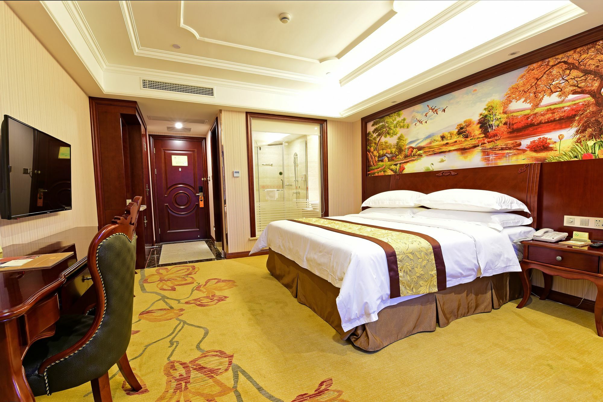 Vienna Pvg Heqing Hotel 3*