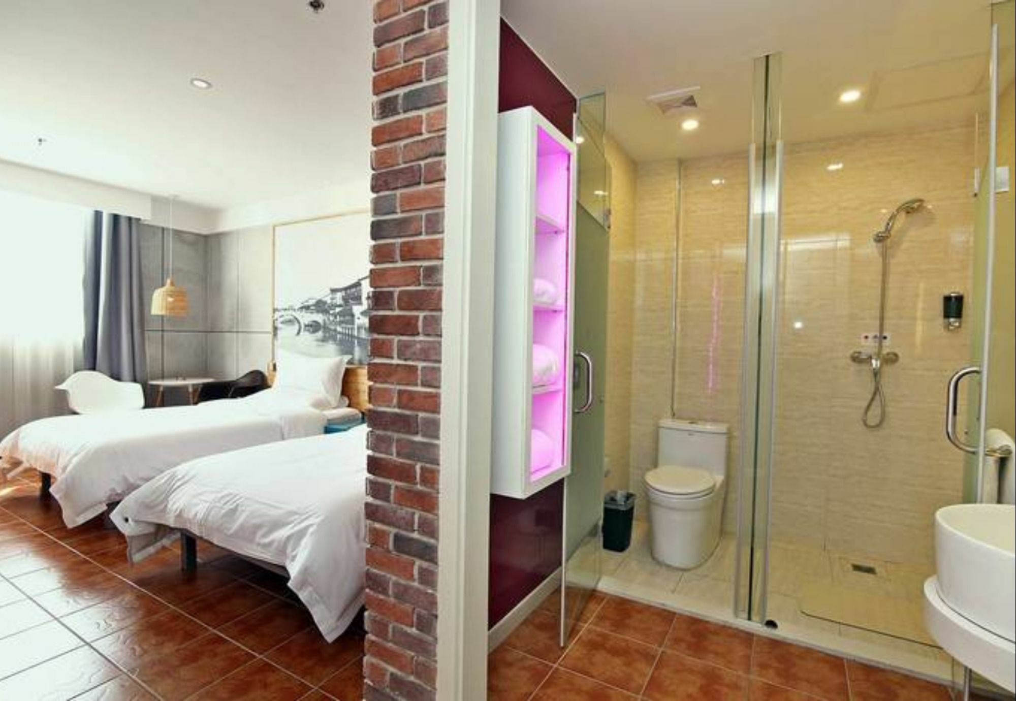 Tuke China Hongqiao Hub Hotel 3*