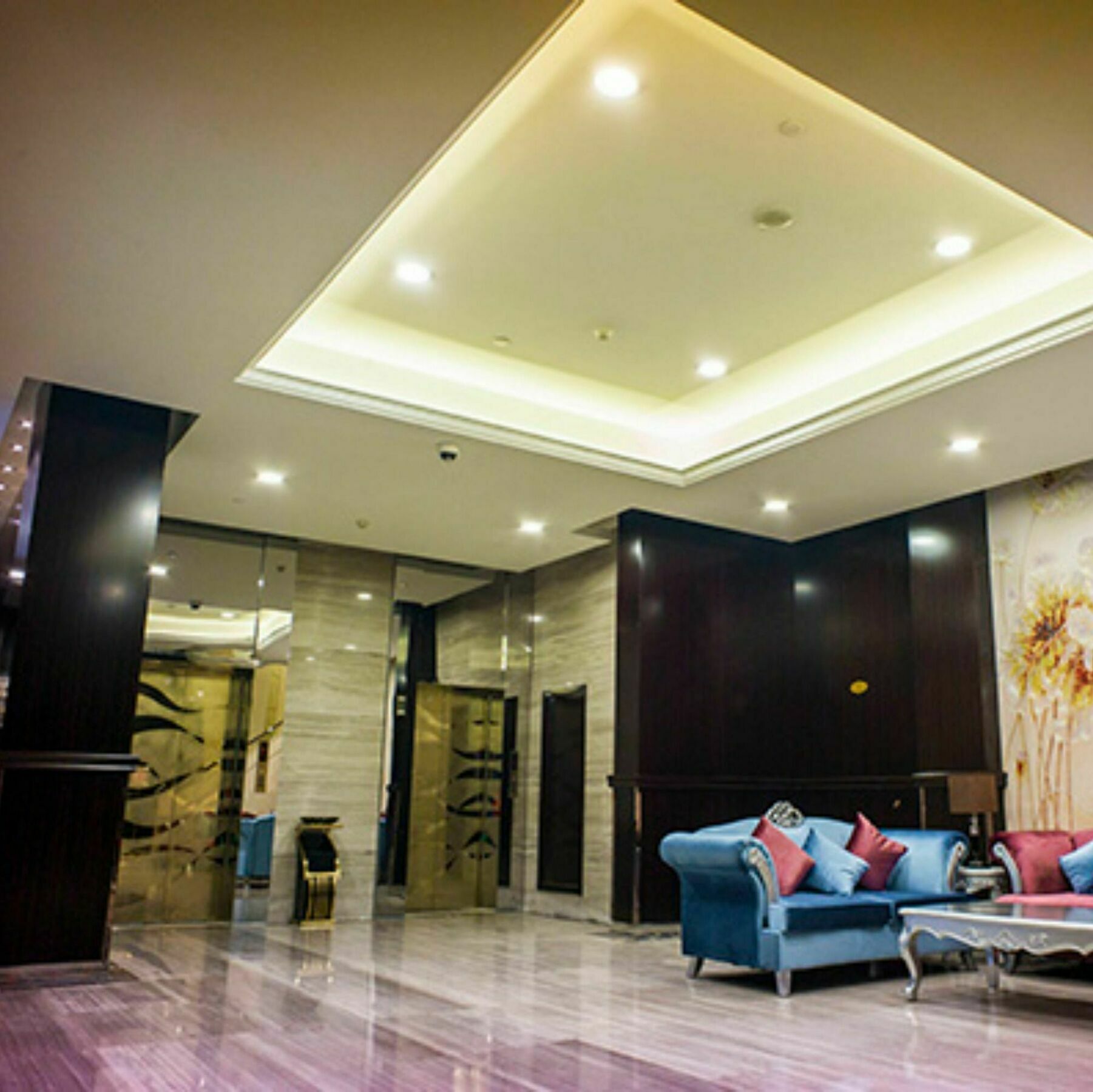 Hotel Joyful 3*