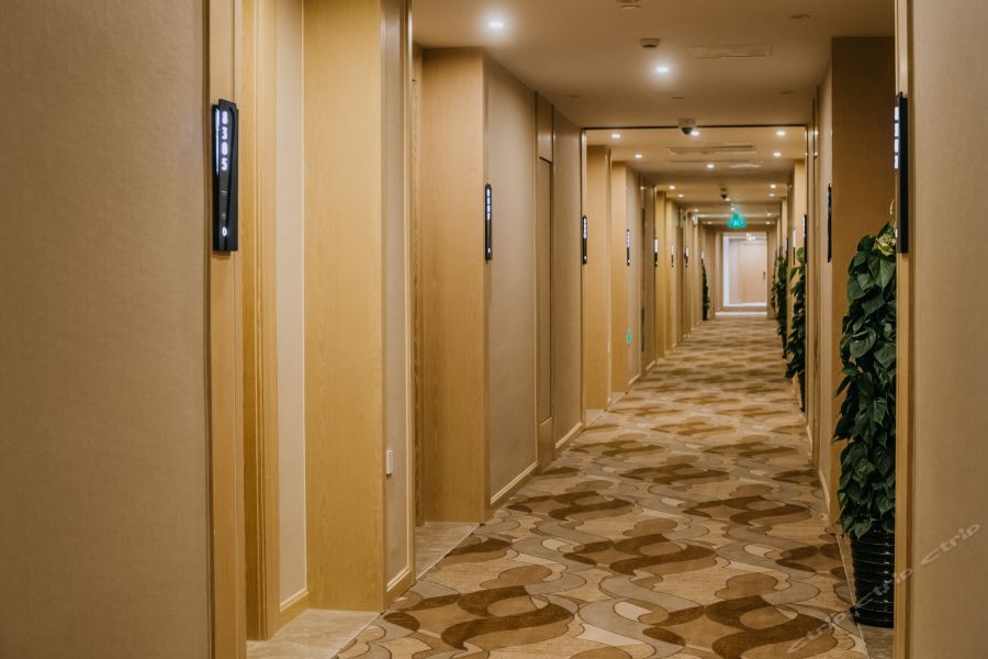 Kyriad Marvelous International Tourist Pudong Airport 4* Shanghai