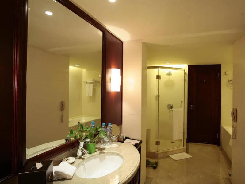 Hotel New Century Pudong