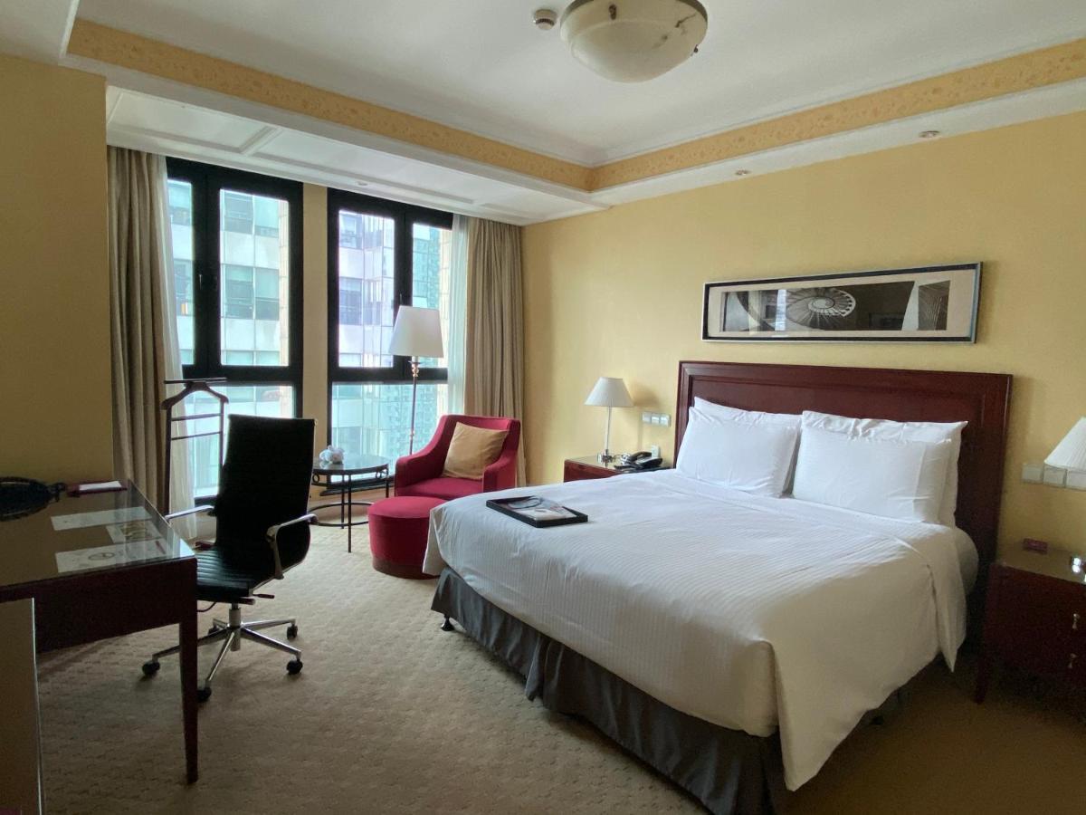 Parkline Century Park Hotel