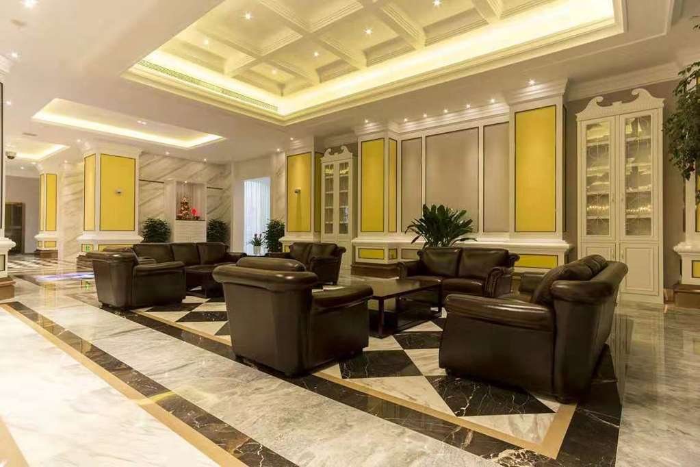 Hotel Qingfeng Garden 4*
