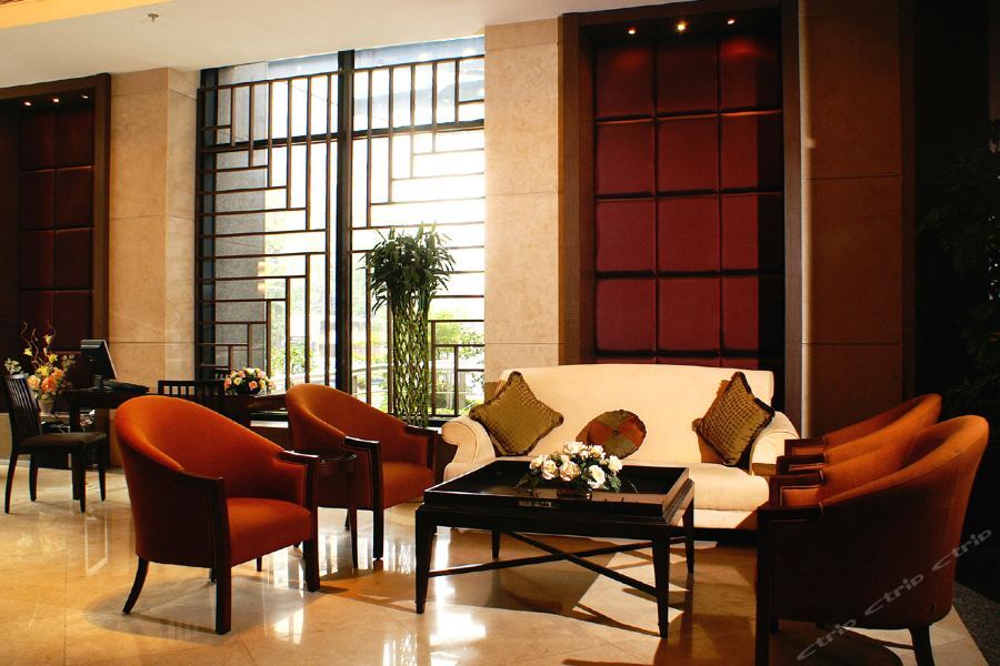 The Downtown 4*