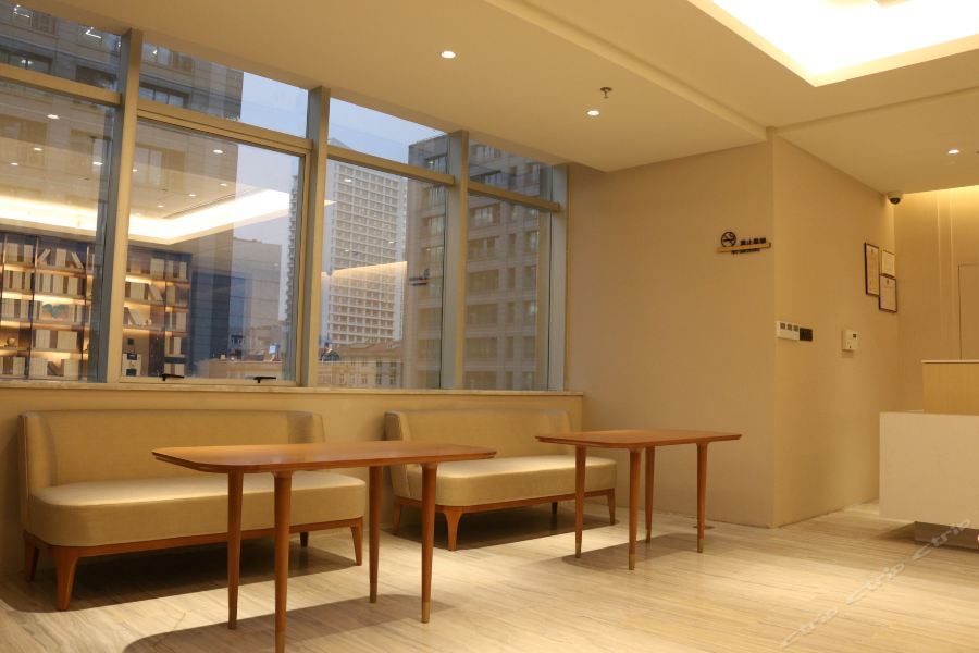 Hotel Ji 3*