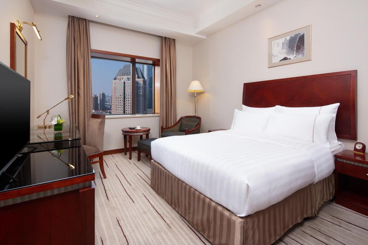 Hotel Jianguo 4*