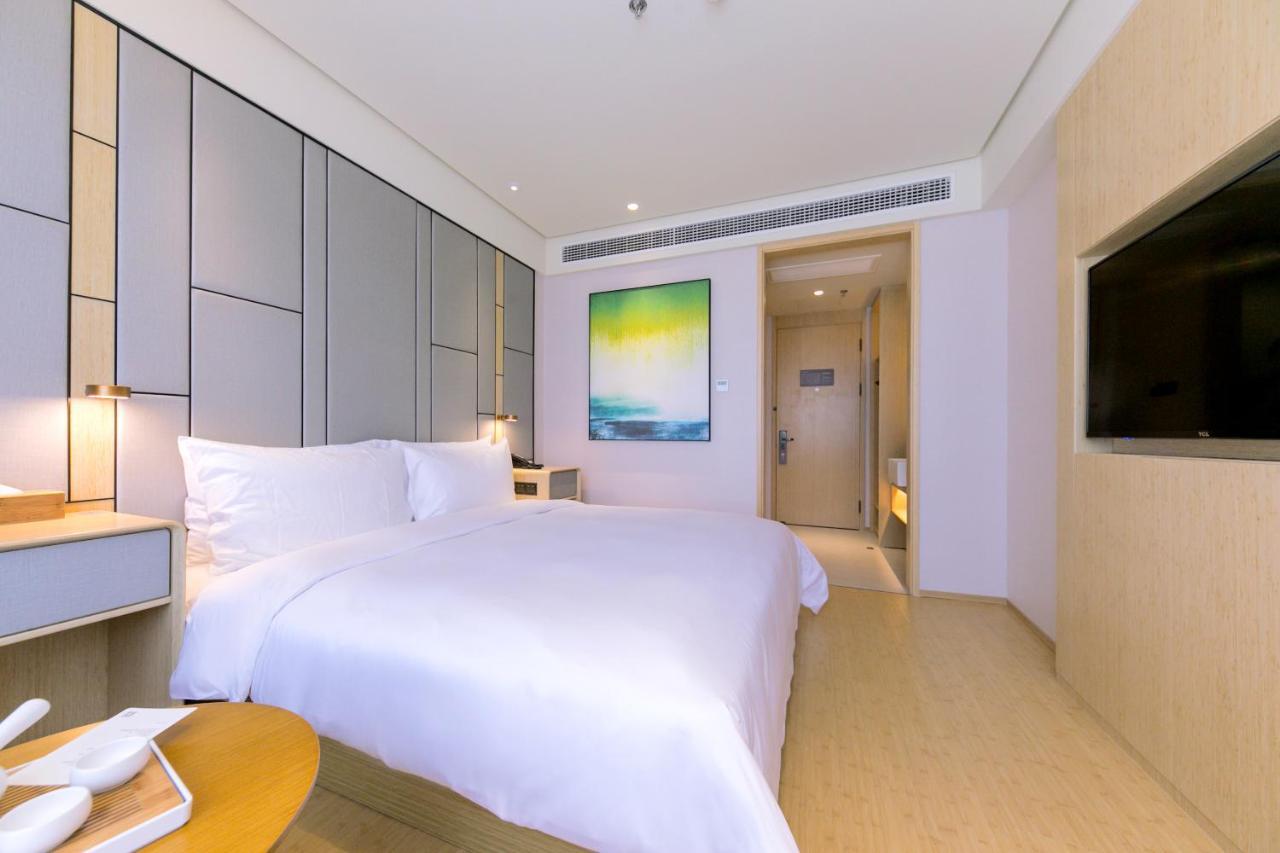 Ji 3* Shanghai