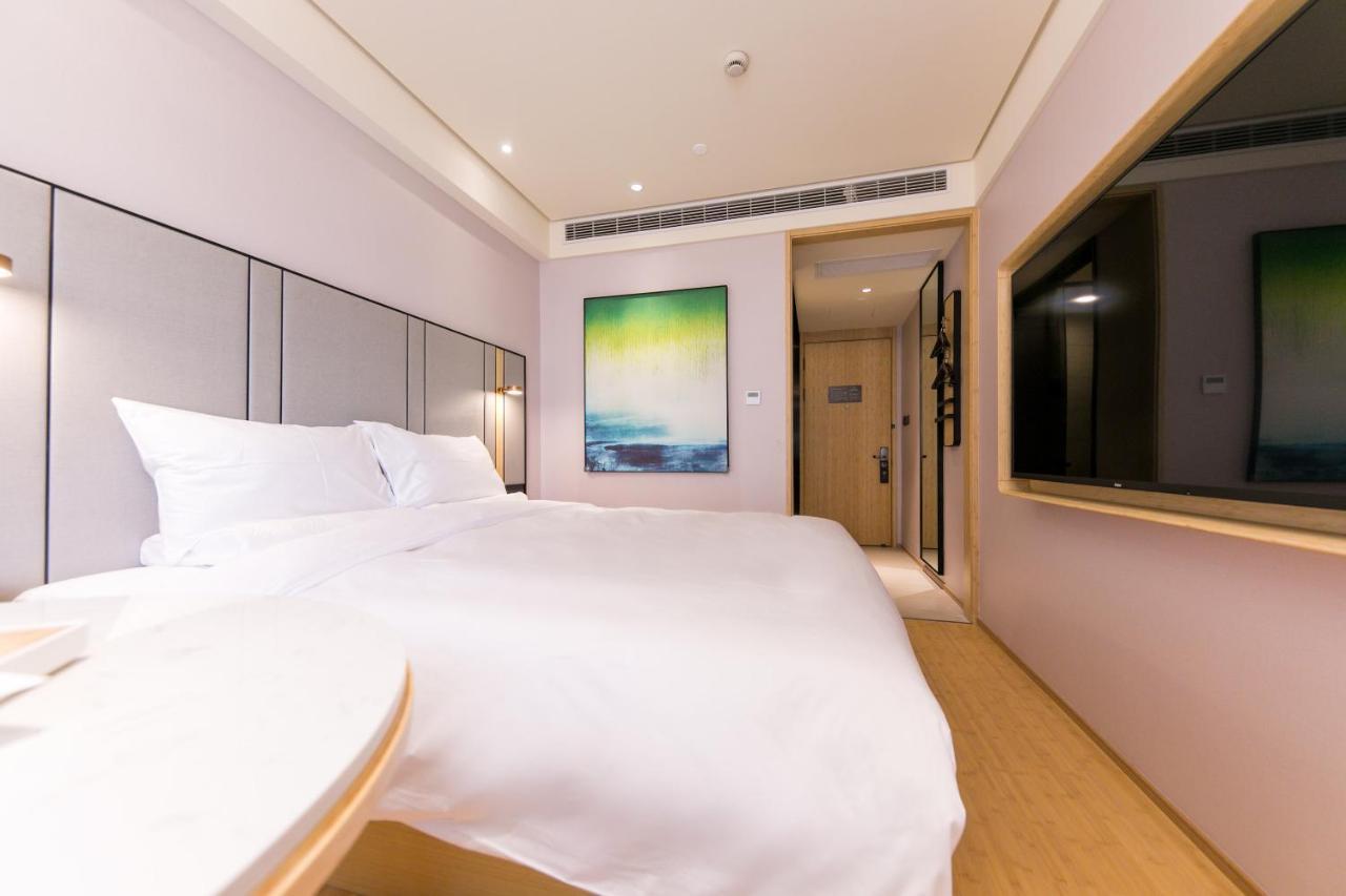Ji Hotel 3*