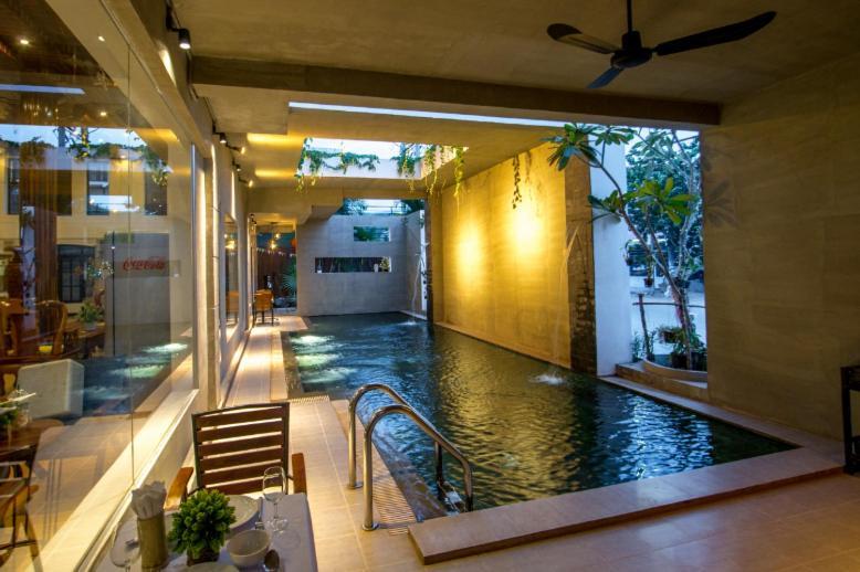Apartment 格格巫 Shanghai