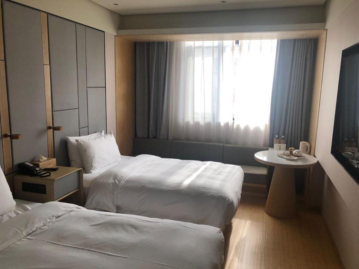 Ji Hotel