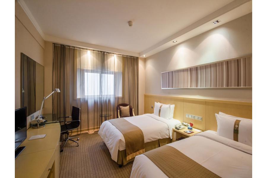 Park By Radisson Downtown 4*