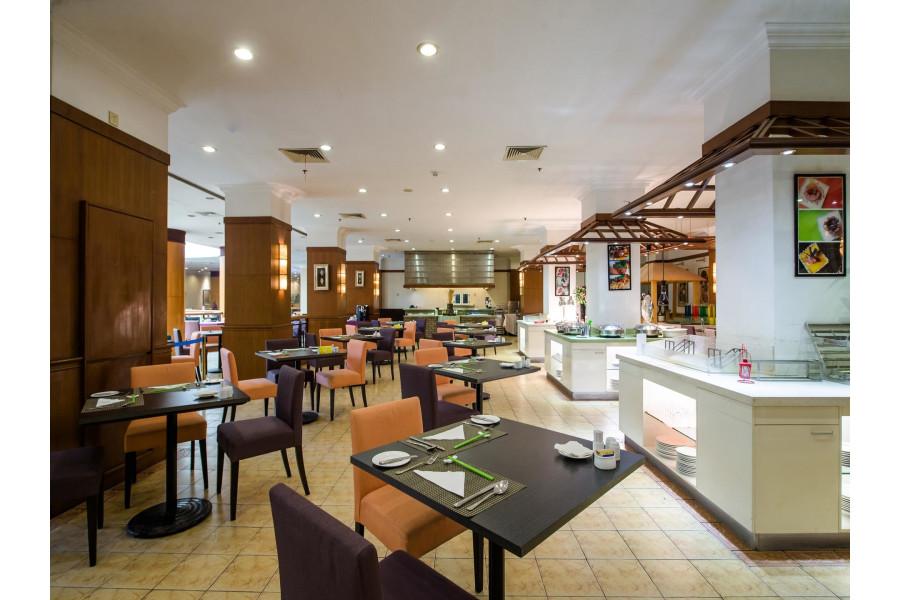 Hotel Park By Radisson Downtown 4*