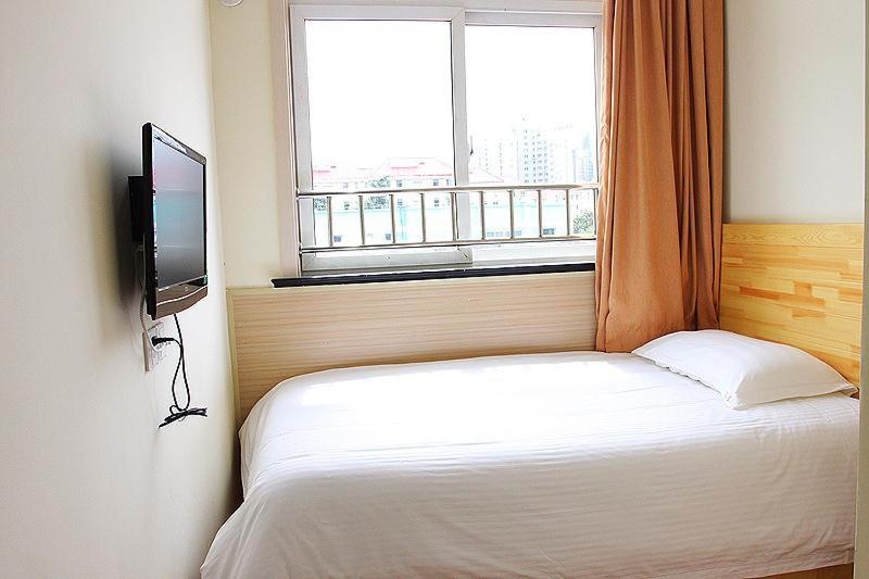 海上小喔东方明珠店 Hotel *