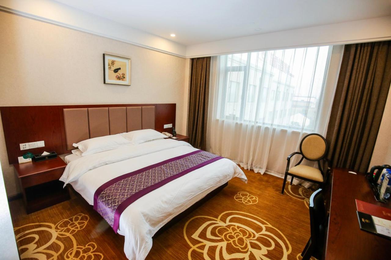 New Knight Royal Airport And International 4* Shanghai