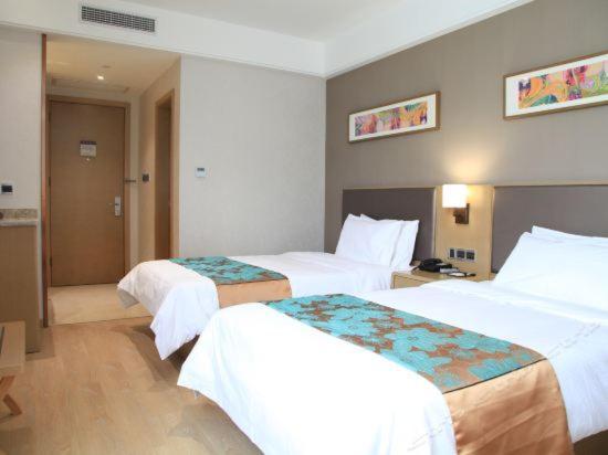 Hotel Yitel 4*