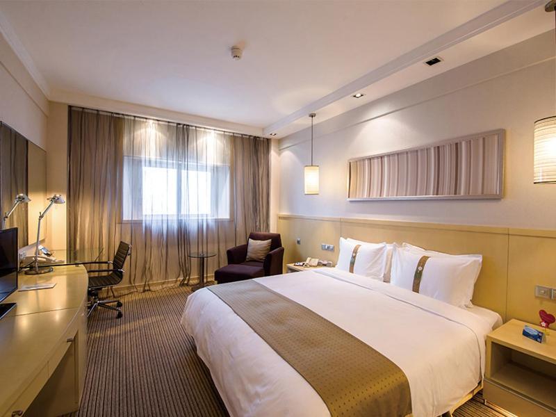 Park By Radisson Downtown 4*