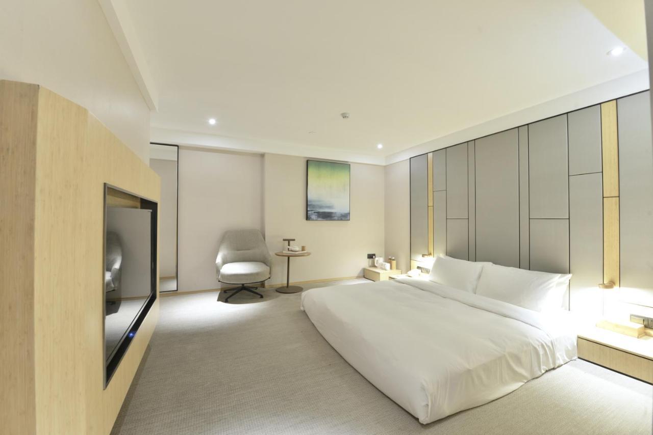 Hotel Ji