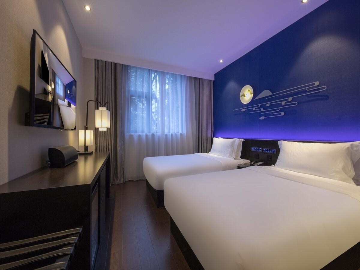 Orange Select Hotel